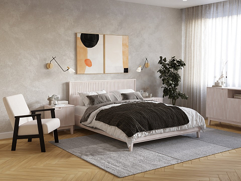 Большая двуспальная кровать Tempo - Кровать из массива с вертикальной фрезеровкой и декоративным обрамлением изголовья